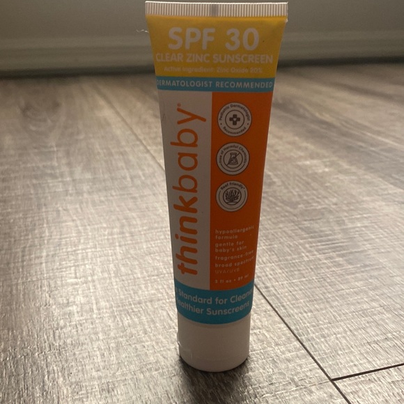 NIB thinkbaby SPF 30 Clear Zinc Sunscreen - Picture 2 of 4